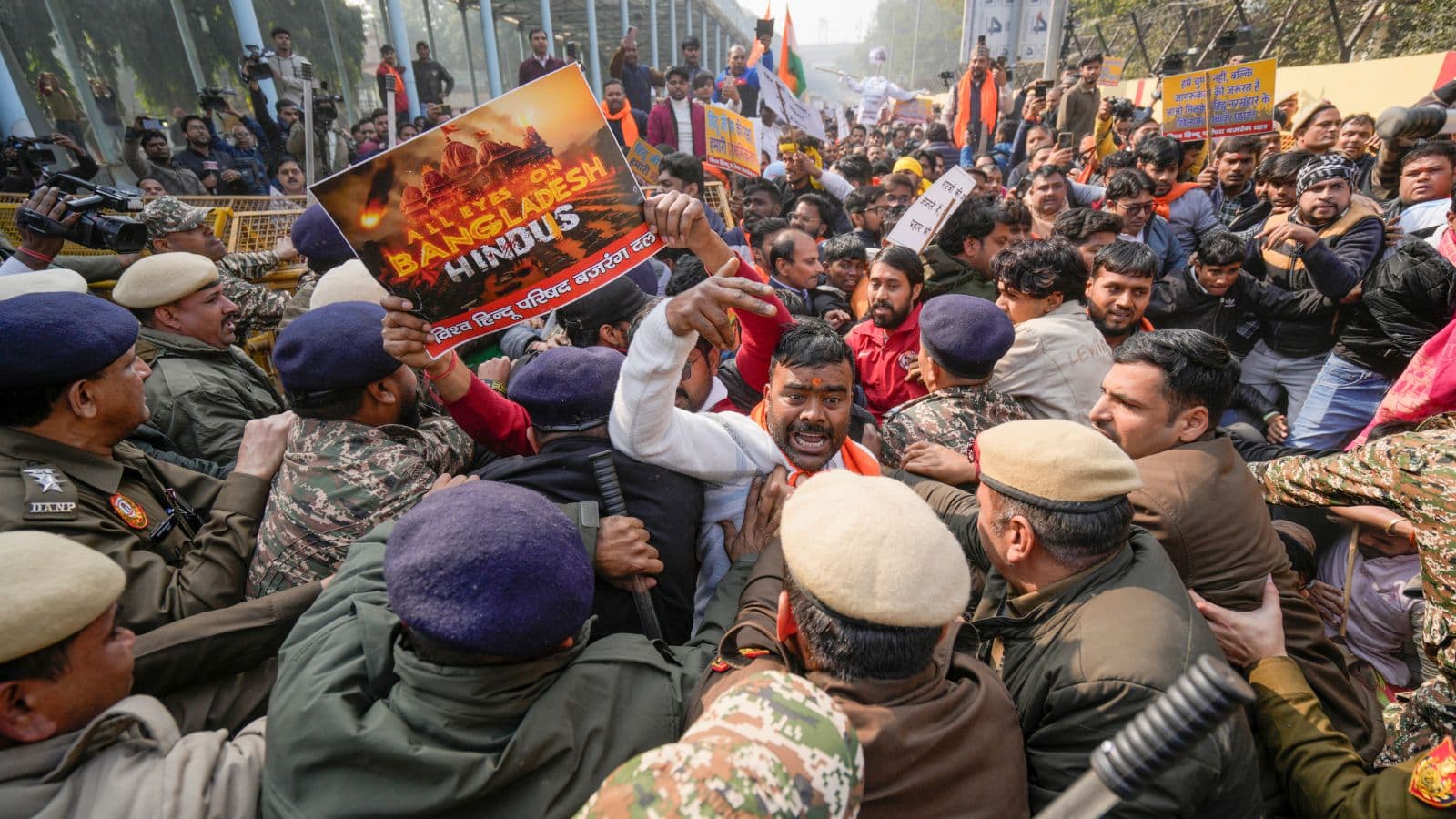 Chaos near Bangladesh High Commission as VHP, Bajrang Dal stage protests