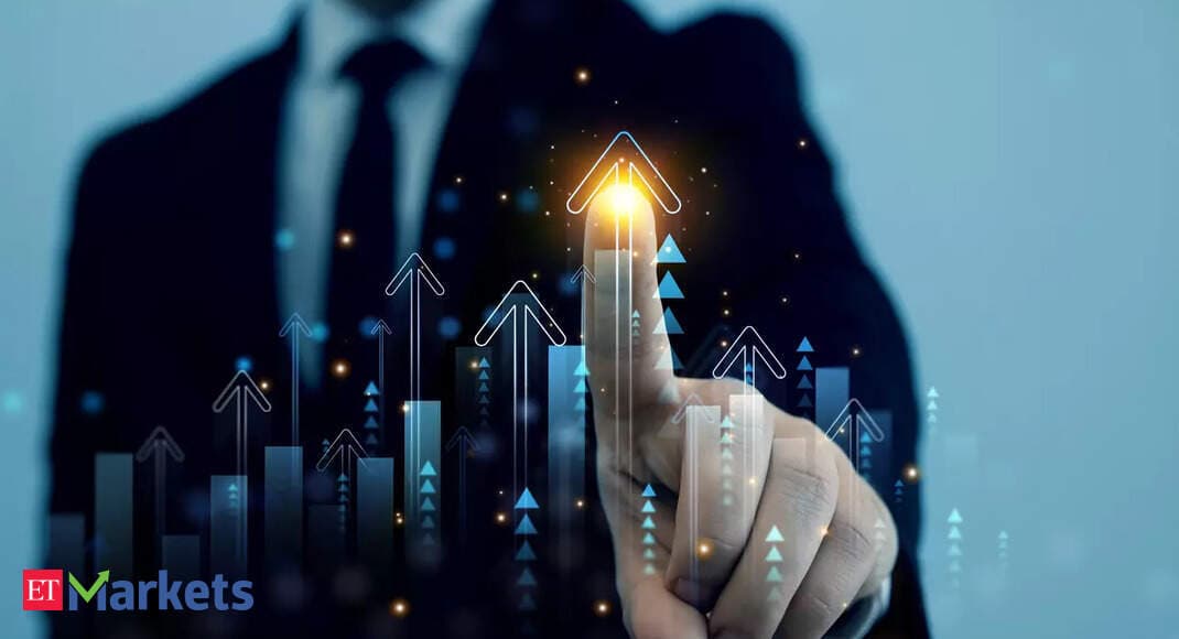 FIIs backed 12 stocks for 3 quarters; 7 turned multibaggers in CY25. Do you own any?