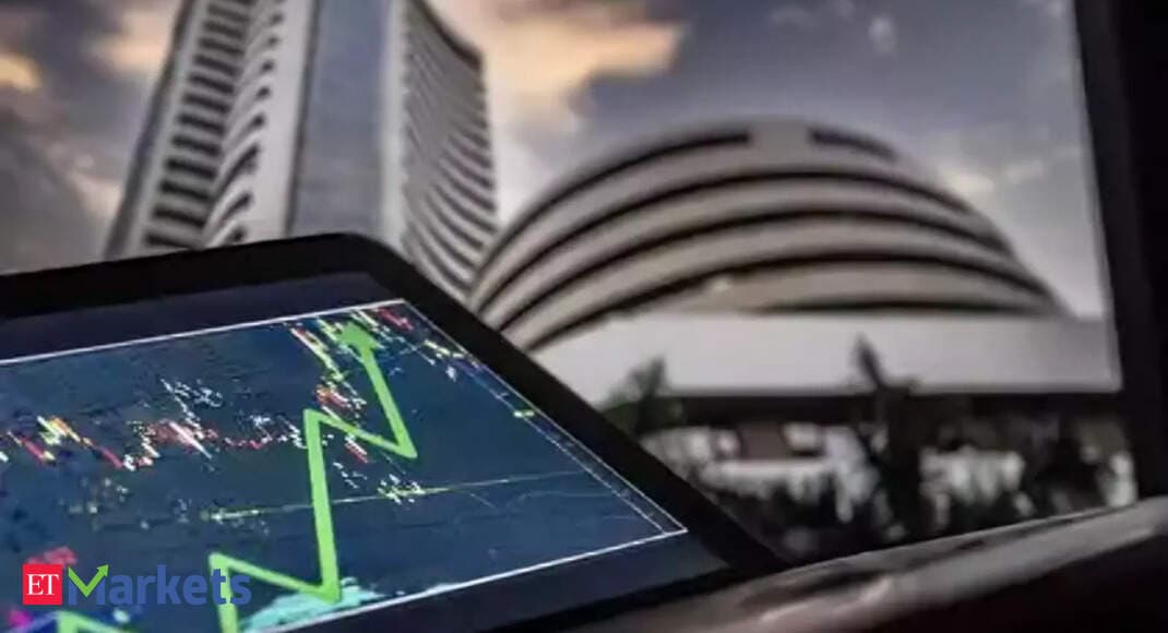 Santa rally unwrapped: 12 stocks surge 100%–500% since last Christmas