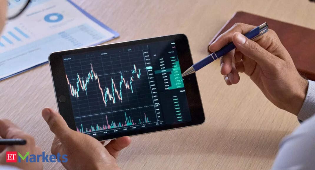 MCX among 3 stocks to go ex-date for bonus issue, stock split next week. Do you own any?