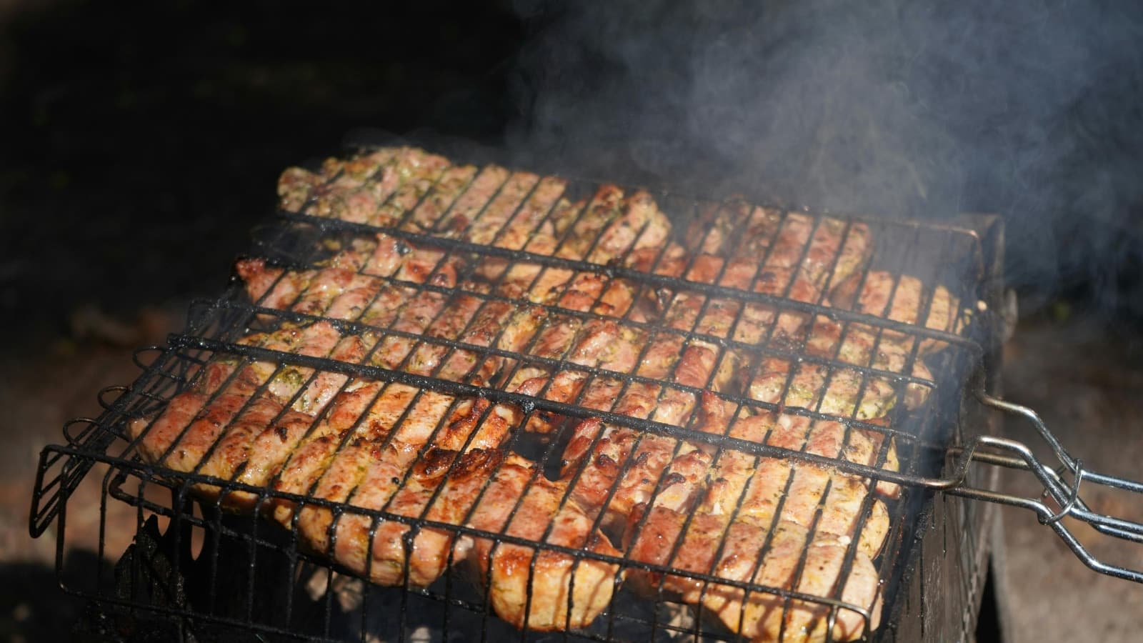 After ‘rotten’ meat scandal, authorities now ban biscuit, packaged water brand in Kashmir