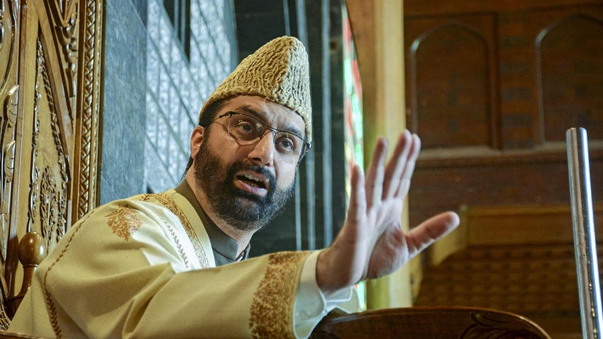 ‘Pressed by authorities’, Mirwaiz drops Hurriyat chairman title from X bio