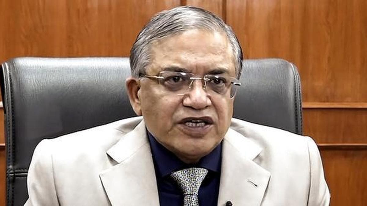 CEC begins 3-day Odisha tour, calls BLOs 'pillars of election process'