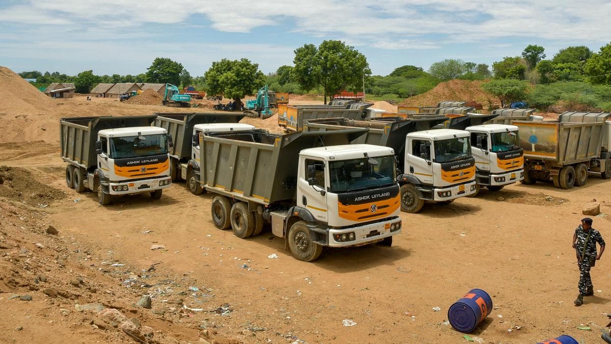 IIT-Kanpur survey to assess extent of sand mining was illegal, says T.N. govt.