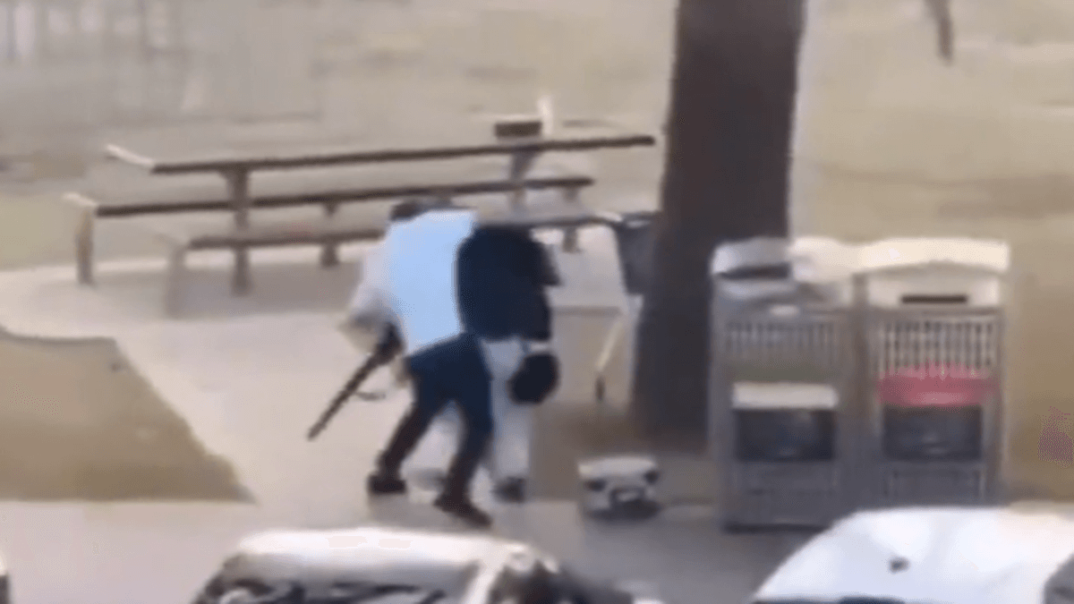 'Hero' who disarmed Bondi gunman recovering after surgery, family says