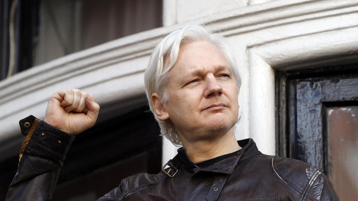 WikiLeaks founder Assange files complaint against Nobel Foundation over Machado win