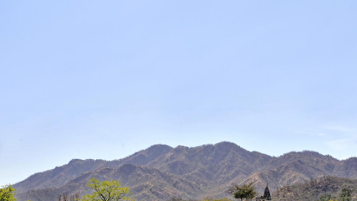 How is the Aravalli range to be protected? | Explained