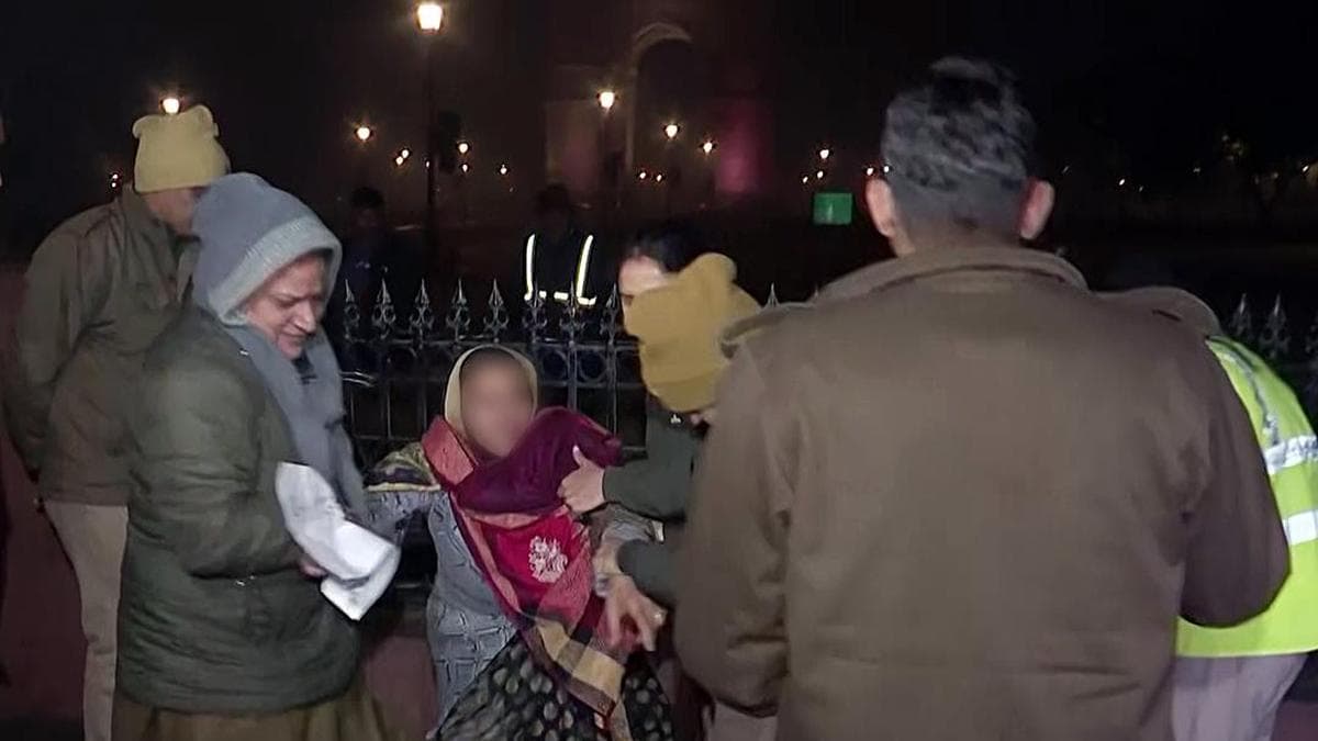 Unnao rape survivor to move Supreme Court against suspension of Sengar’s jail term