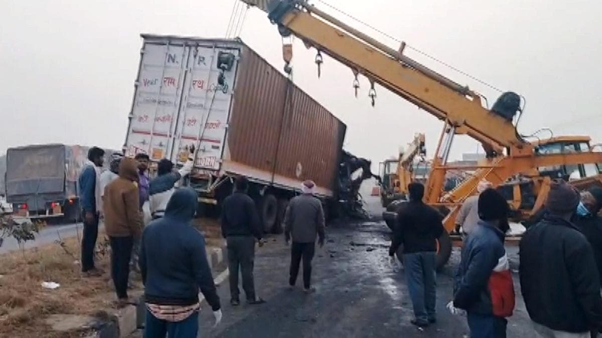 Karnataka bus accident: Hiriyur Rural police register FIR against truck driver