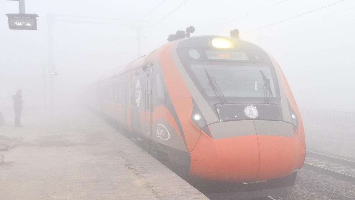 Remove bushes along tracks to ensure clear signal visibility: SCR chief during winter safety protocols review