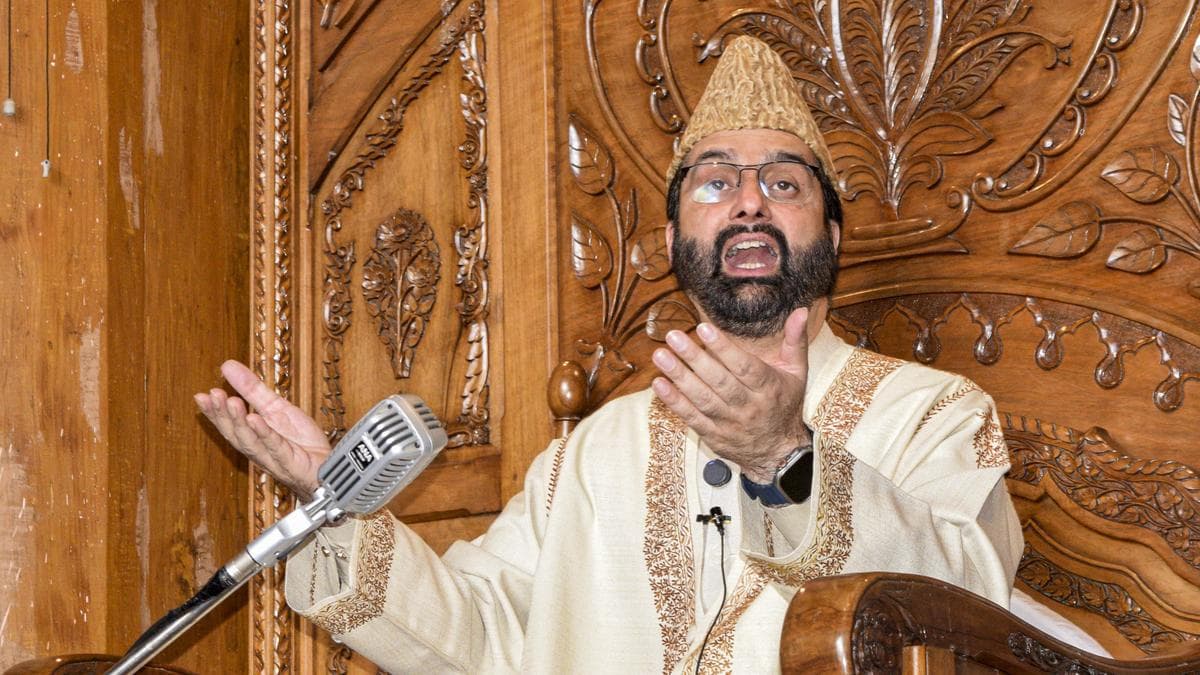 Mirwaiz Umar Farooq drops ‘Hurriyat chairman’ title from X profile