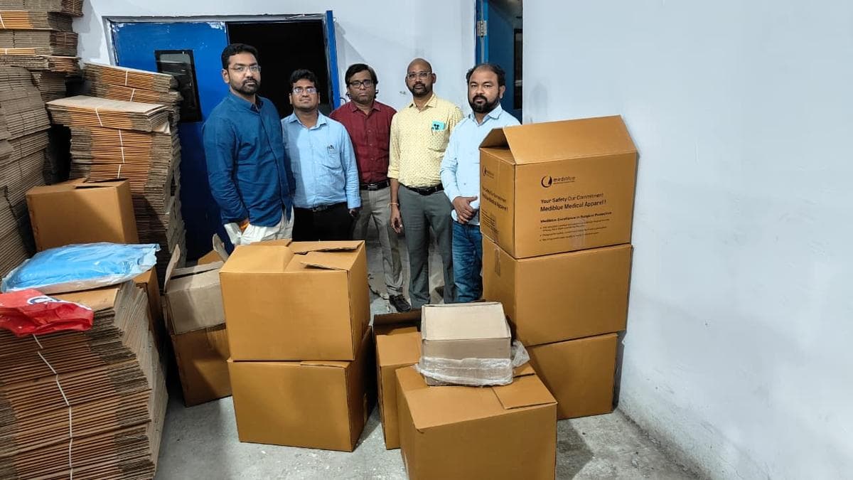 Telangana DCA busts unlicensed medical device manufacturing unit; dialysis kits, sterile eye drapes found at site