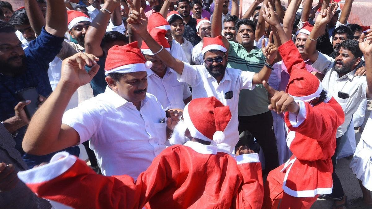 Protests erupt after RSS-BJP man’s alleged attack on children’s Christmas carol group in Kerala’s Palakkad