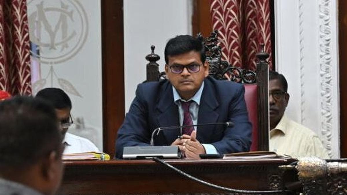 GCC Commissioner writes to City Police to probe suspected bank fraud involving private contractors who maintain parks