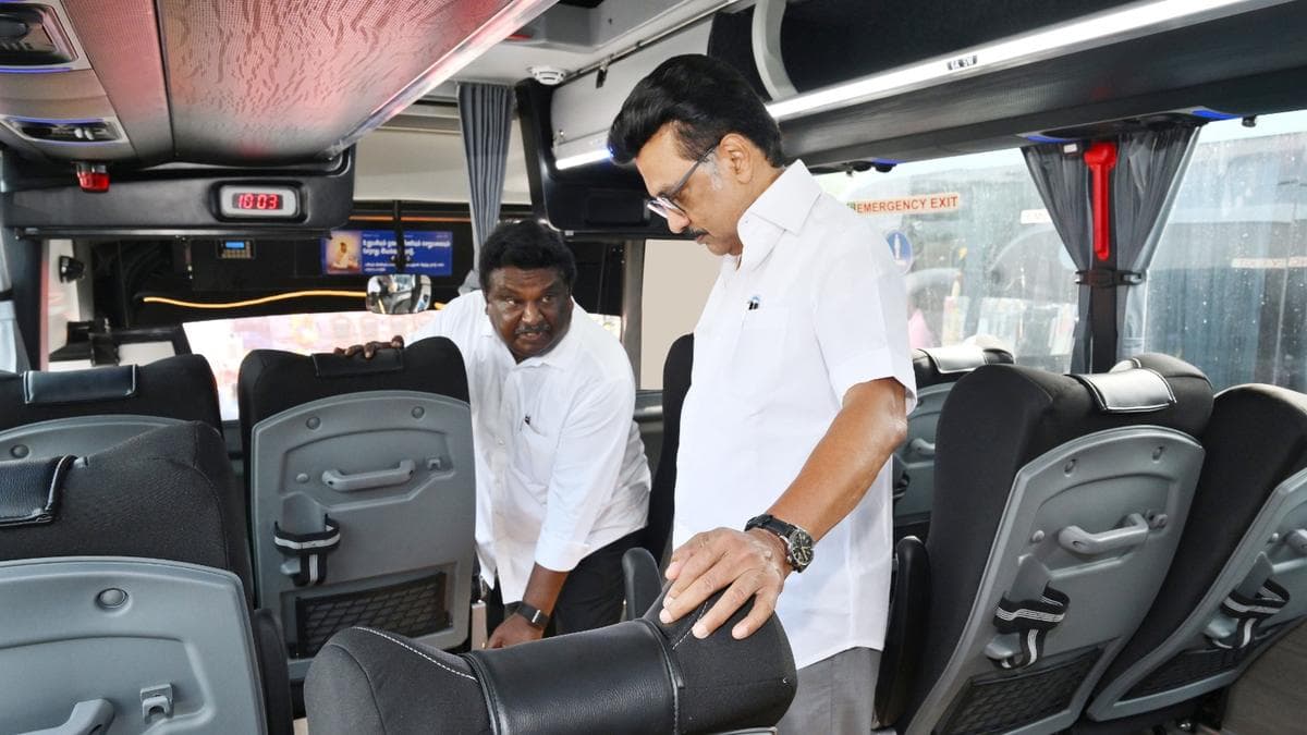 T.N. CM Stalin flags off 20 multi-axle air-conditioned buses for SETC